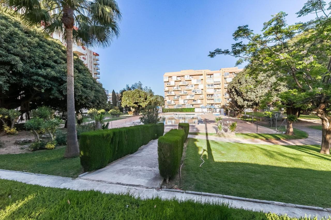 Sun Coast Benalmadena -- Superb Studio With 4 Pools, Gardens & Breakfast Zewnętrze zdjęcie