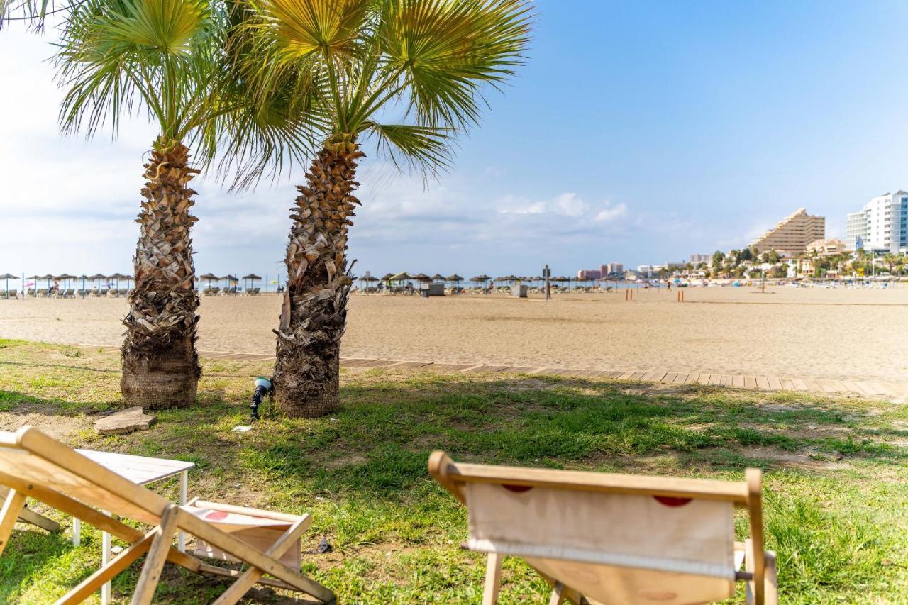 Sun Coast Benalmadena -- Superb Studio With 4 Pools, Gardens & Breakfast Zewnętrze zdjęcie